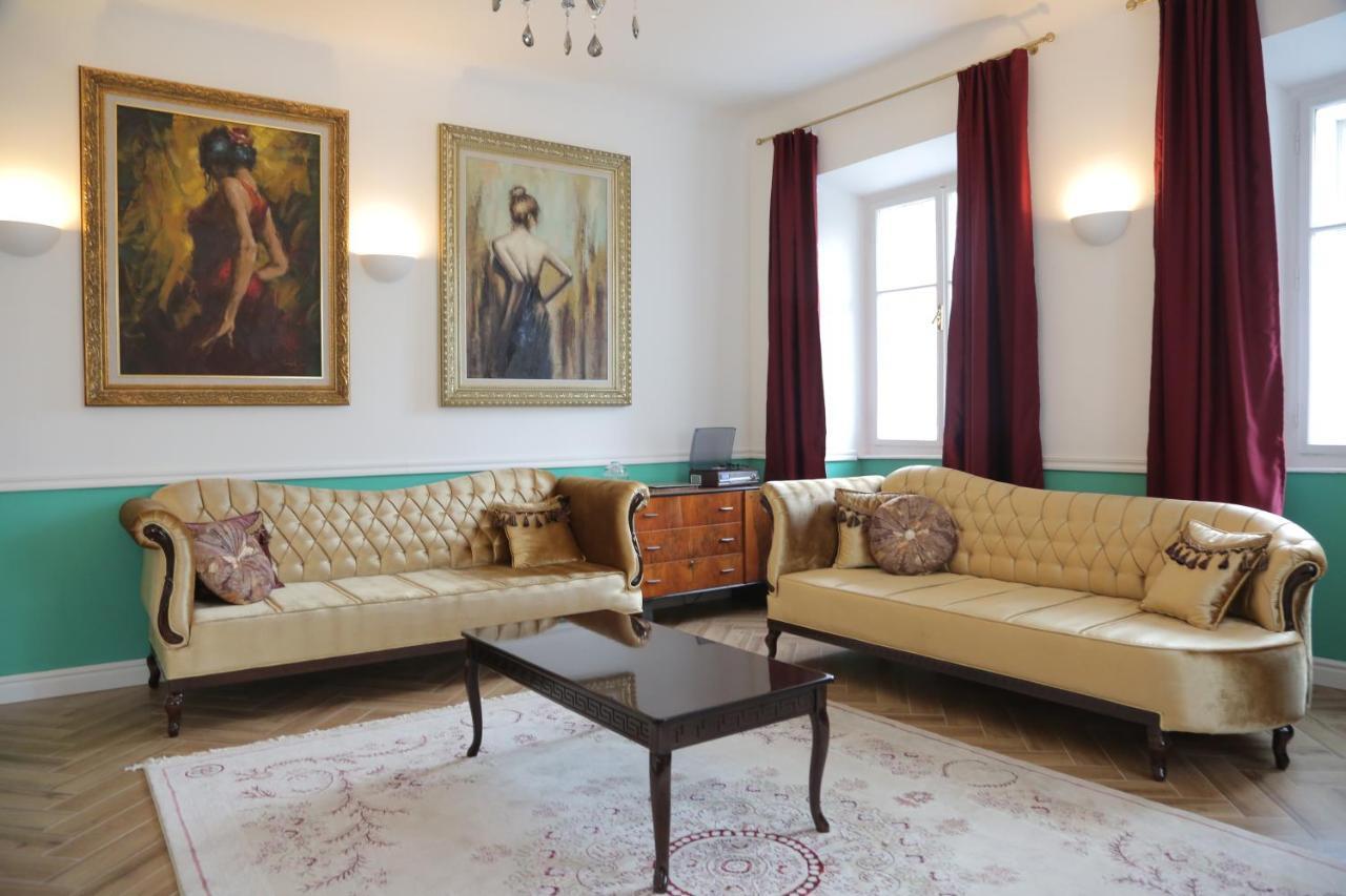 Vitez Apartment I Любляна Екстериор снимка