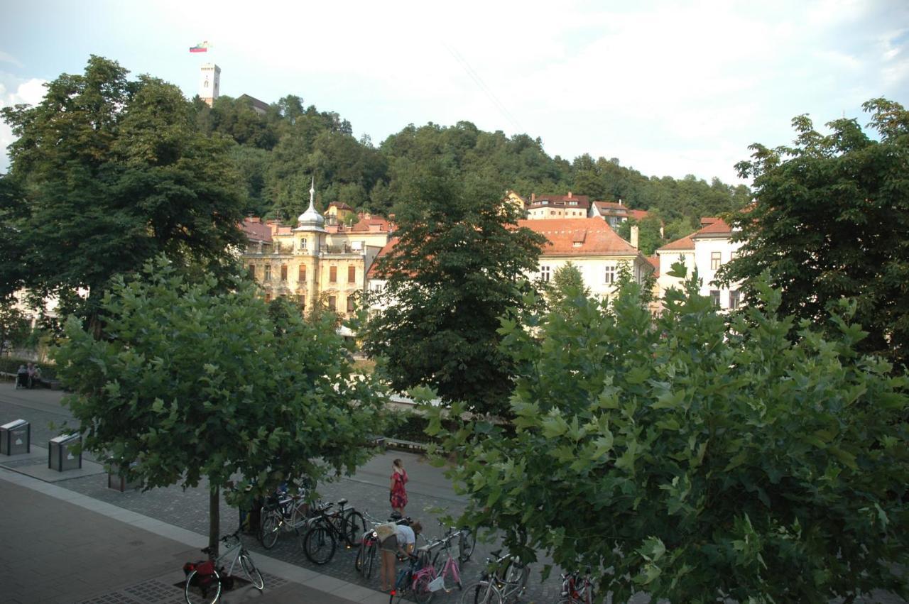 Vitez Apartment I Любляна Екстериор снимка