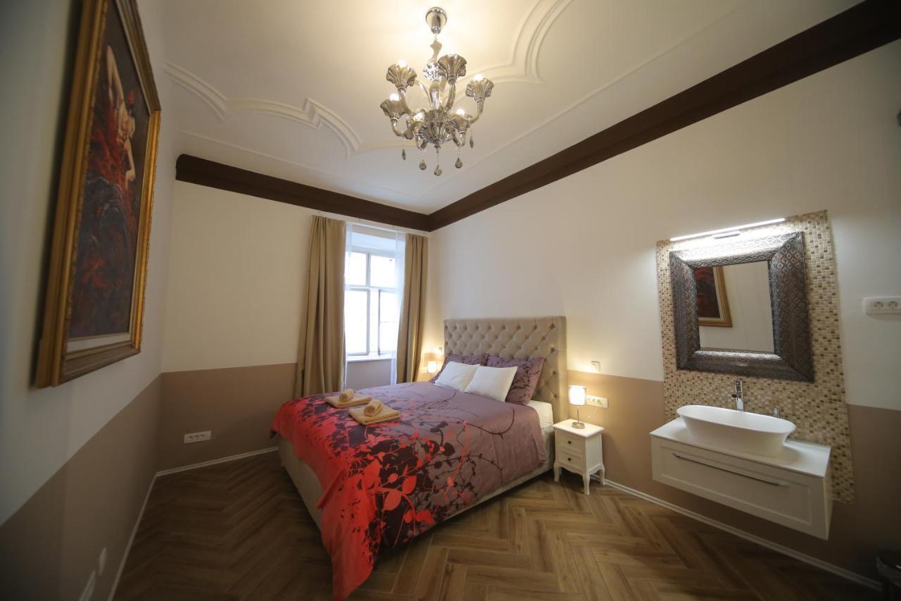 Vitez Apartment I Любляна Екстериор снимка